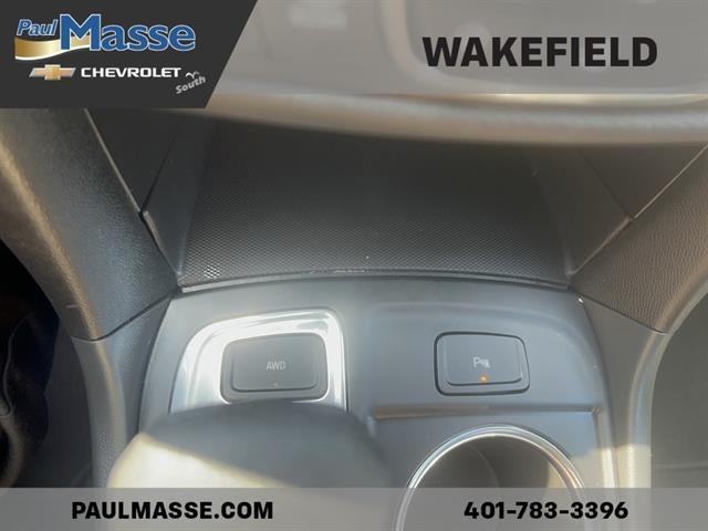 used 2024 Chevrolet Equinox car, priced at $20,988