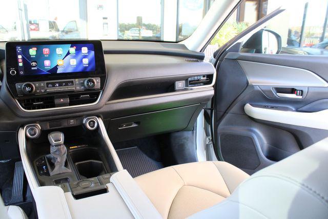 used 2024 Toyota Grand Highlander car, priced at $45,773