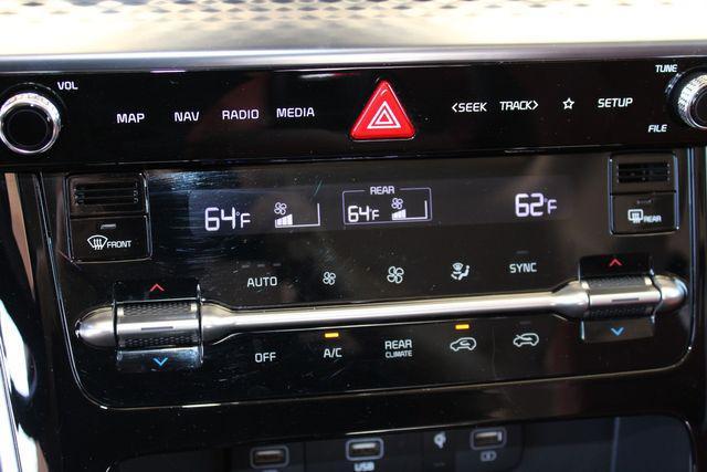 used 2024 Kia Carnival car, priced at $43,701