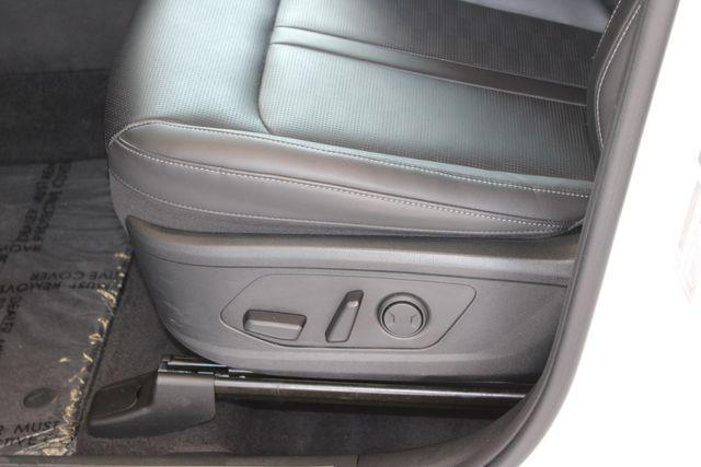 used 2024 Kia Sorento car, priced at $30,714