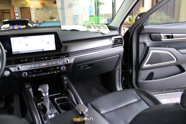used 2025 Kia Telluride car, priced at $36,973