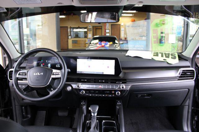 used 2025 Kia Telluride car, priced at $36,973
