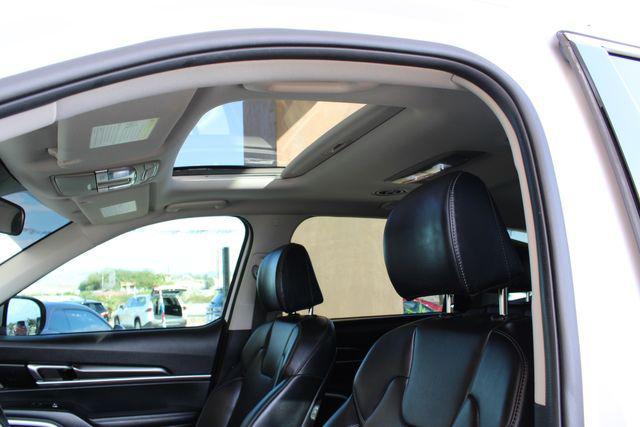 used 2025 Kia Telluride car, priced at $37,304