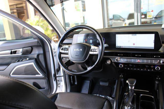 used 2025 Kia Telluride car, priced at $37,304
