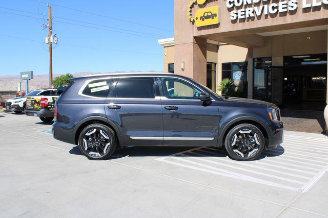 used 2025 Kia Telluride car, priced at $41,703