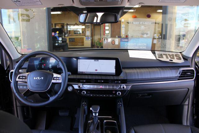 used 2025 Kia Telluride car, priced at $41,703