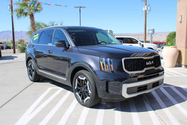 used 2025 Kia Telluride car, priced at $41,703