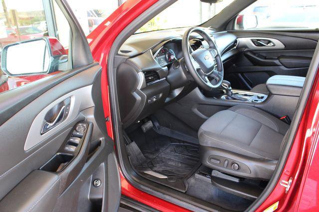used 2023 Chevrolet Traverse car, priced at $31,715