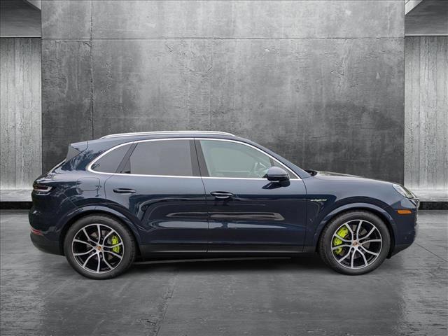 used 2025 Porsche Cayenne E-Hybrid car, priced at $137,900