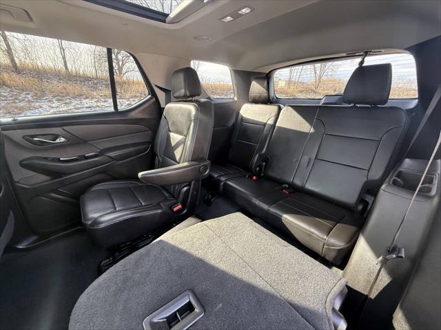 used 2021 Chevrolet Traverse car, priced at $29,899