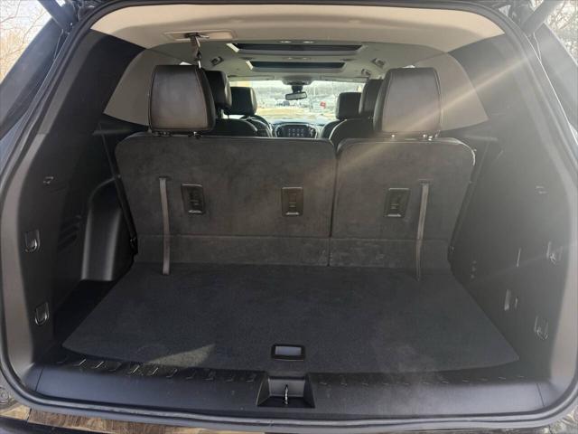 used 2021 Chevrolet Traverse car, priced at $29,899