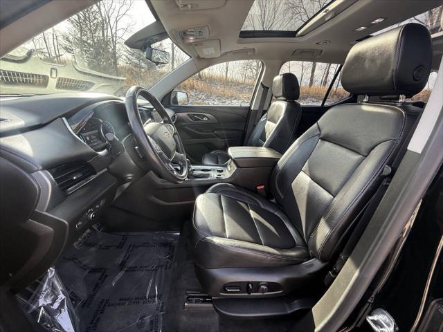 used 2021 Chevrolet Traverse car, priced at $29,899
