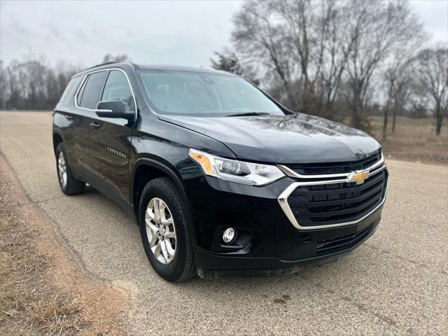 used 2021 Chevrolet Traverse car, priced at $23,499