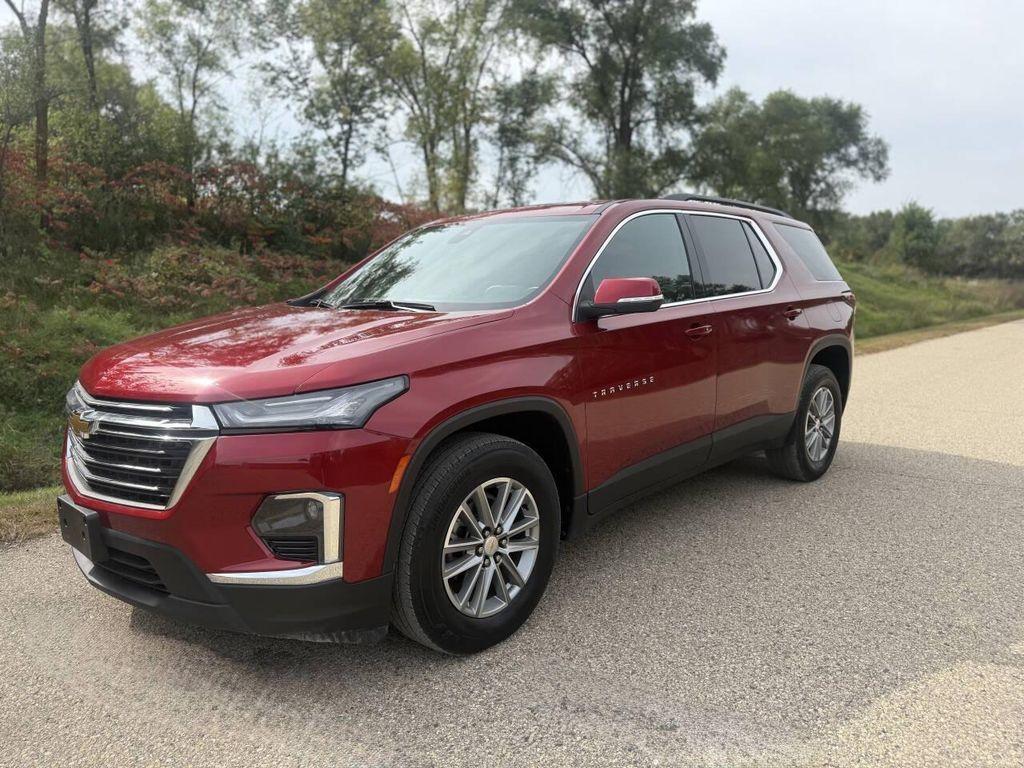 used 2023 Chevrolet Traverse car, priced at $27,999