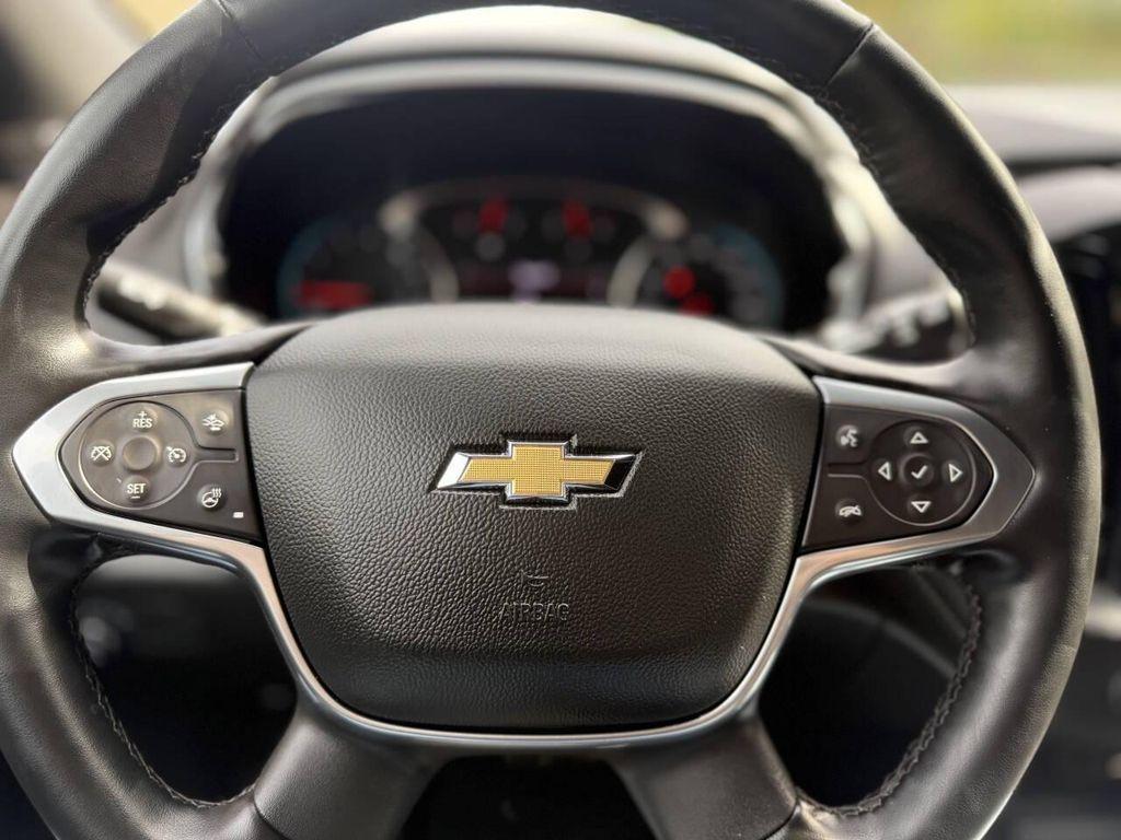 used 2023 Chevrolet Traverse car, priced at $27,999