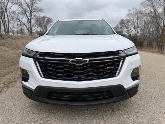 used 2023 Chevrolet Traverse car, priced at $36,999