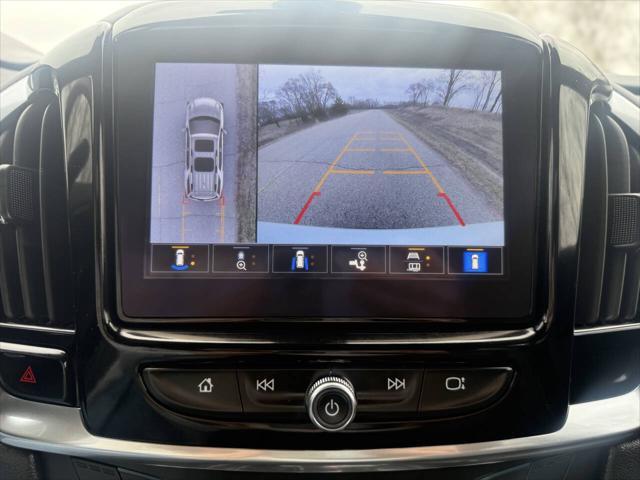 used 2023 Chevrolet Traverse car, priced at $36,999