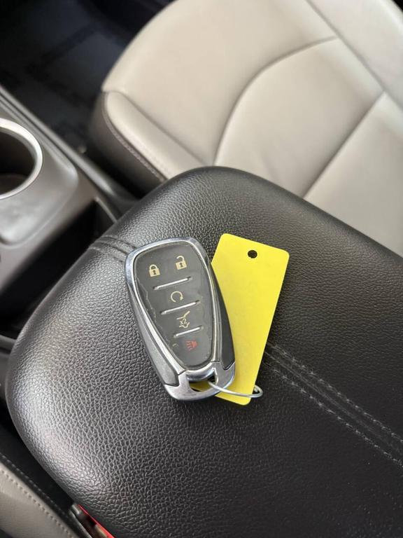 used 2019 Chevrolet Equinox car, priced at $16,999