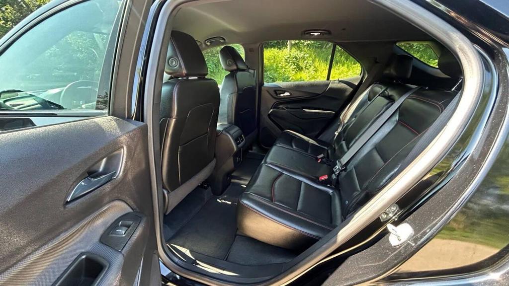 used 2024 Chevrolet Equinox car, priced at $21,499