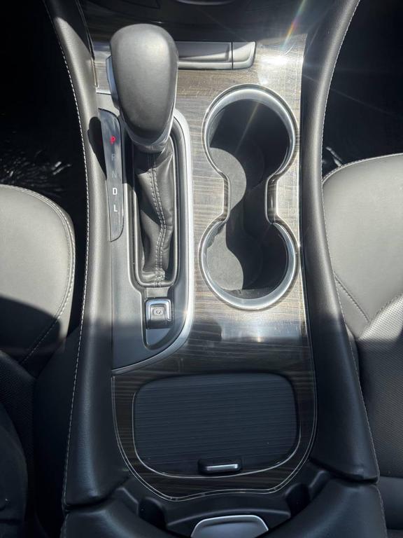 used 2019 Buick Envision car, priced at $17,999