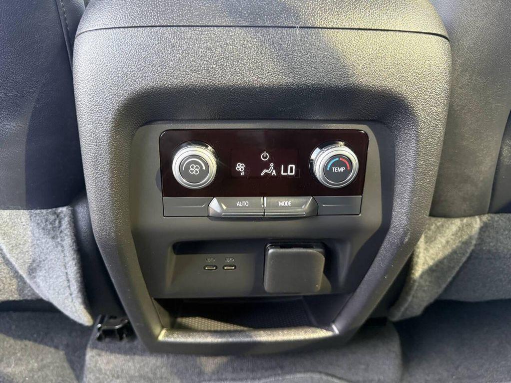 used 2024 GMC Acadia car, priced at $34,999