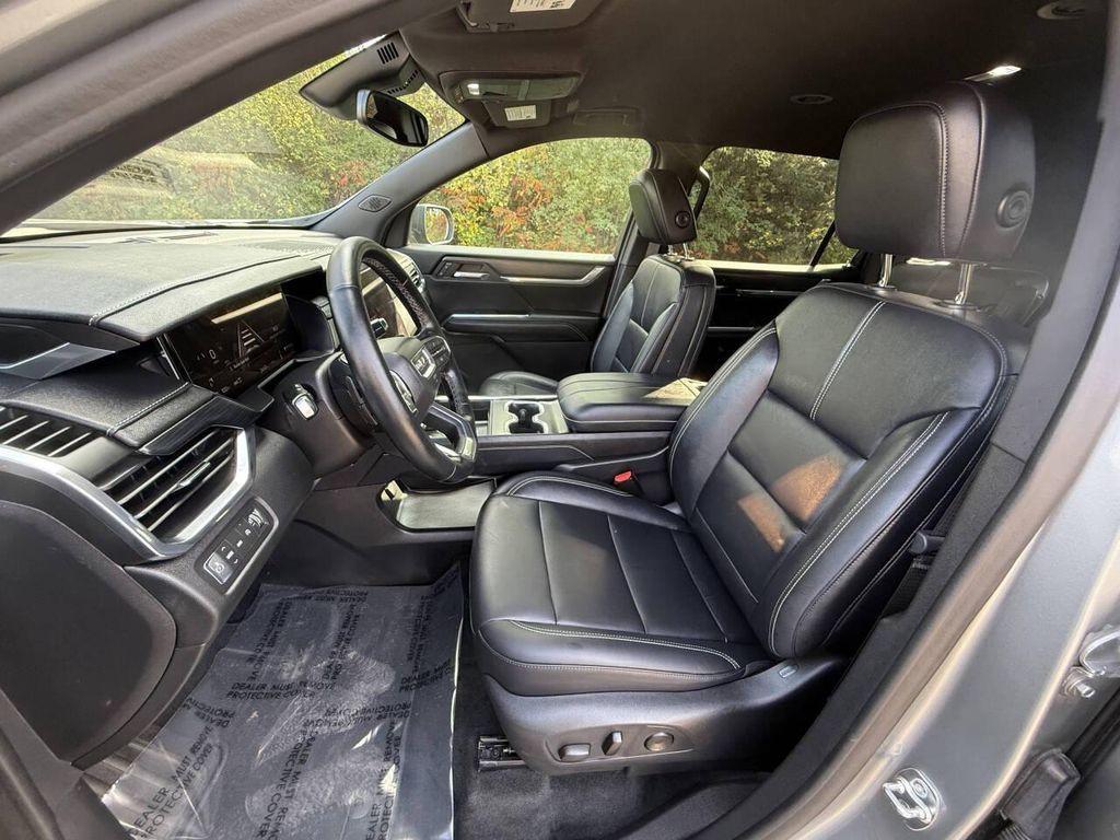 used 2024 GMC Acadia car, priced at $34,999