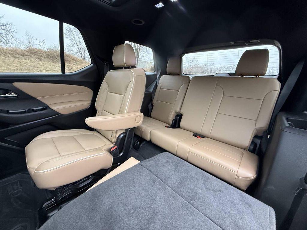 used 2023 Chevrolet Traverse car, priced at $35,999