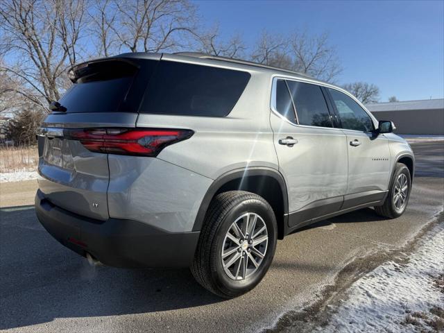 used 2023 Chevrolet Traverse car, priced at $30,299