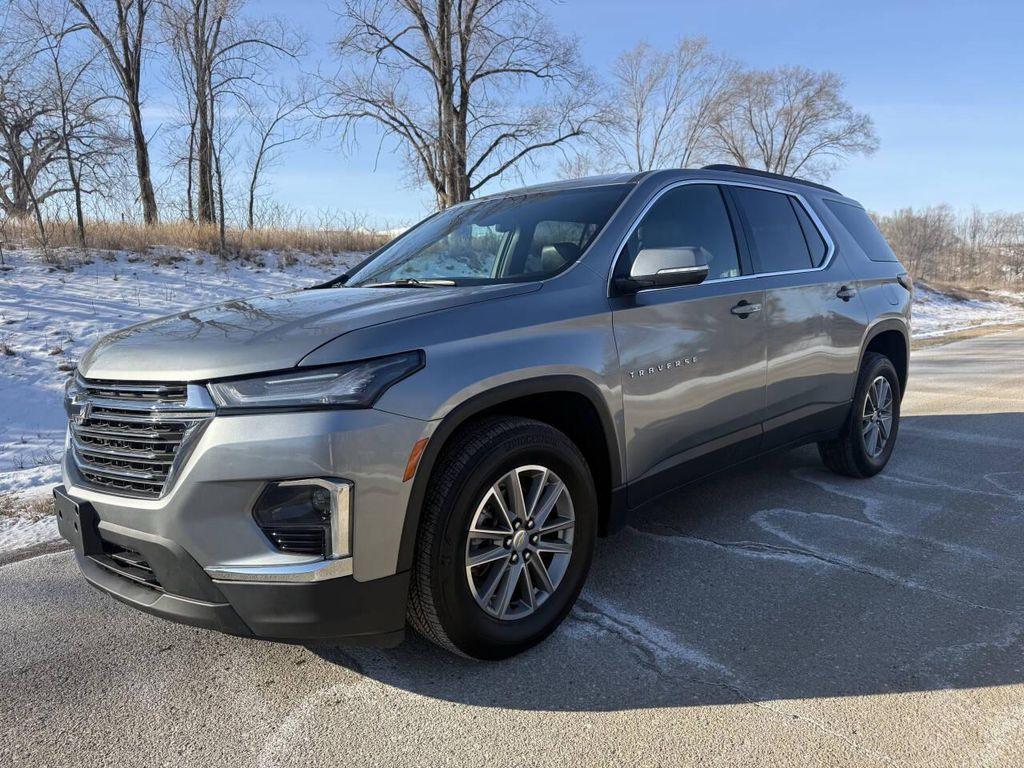 used 2023 Chevrolet Traverse car, priced at $27,799
