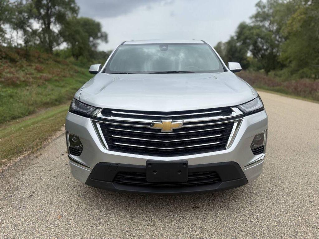 used 2022 Chevrolet Traverse car, priced at $33,999