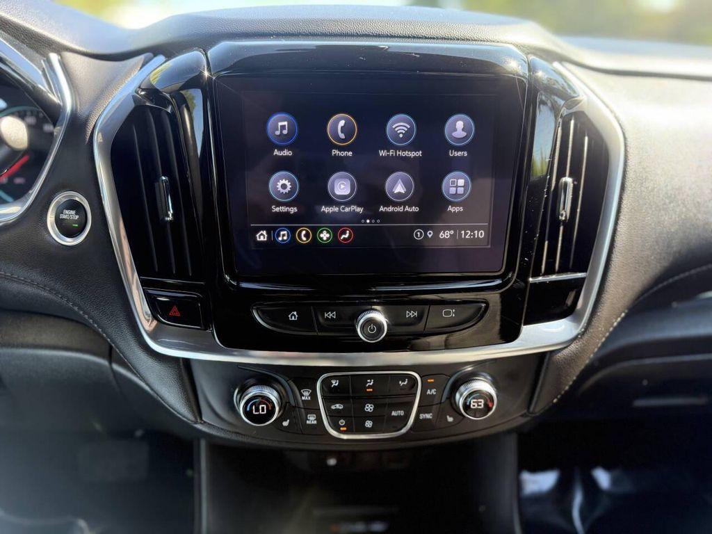 used 2022 Chevrolet Traverse car, priced at $22,999
