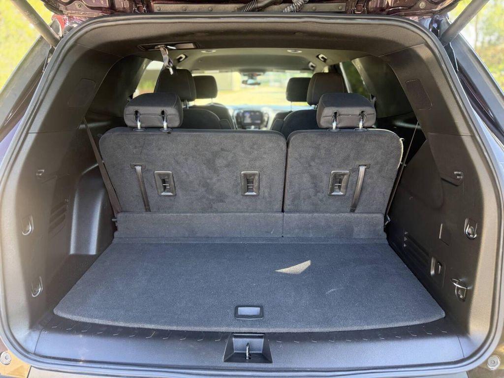 used 2022 Chevrolet Traverse car, priced at $22,999