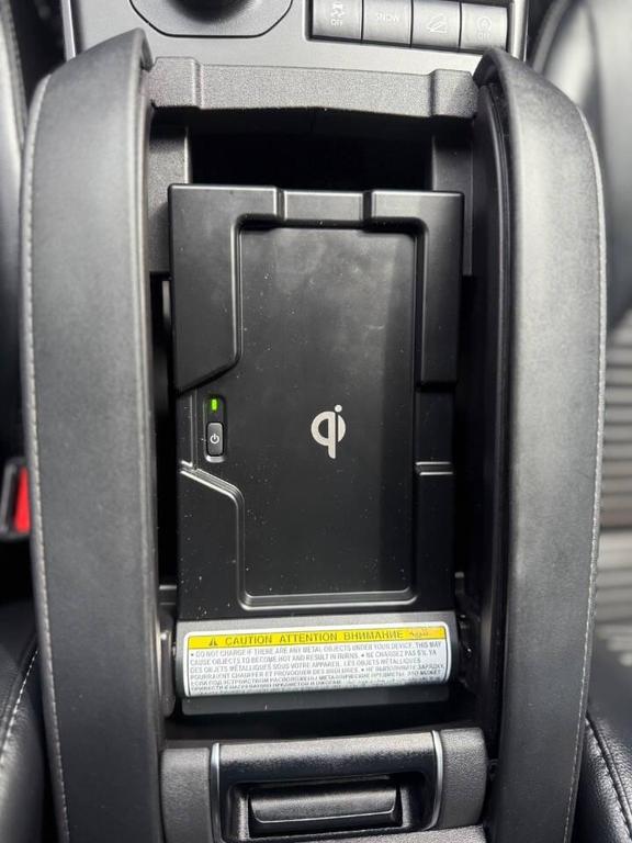 used 2021 Toyota Highlander car, priced at $28,999