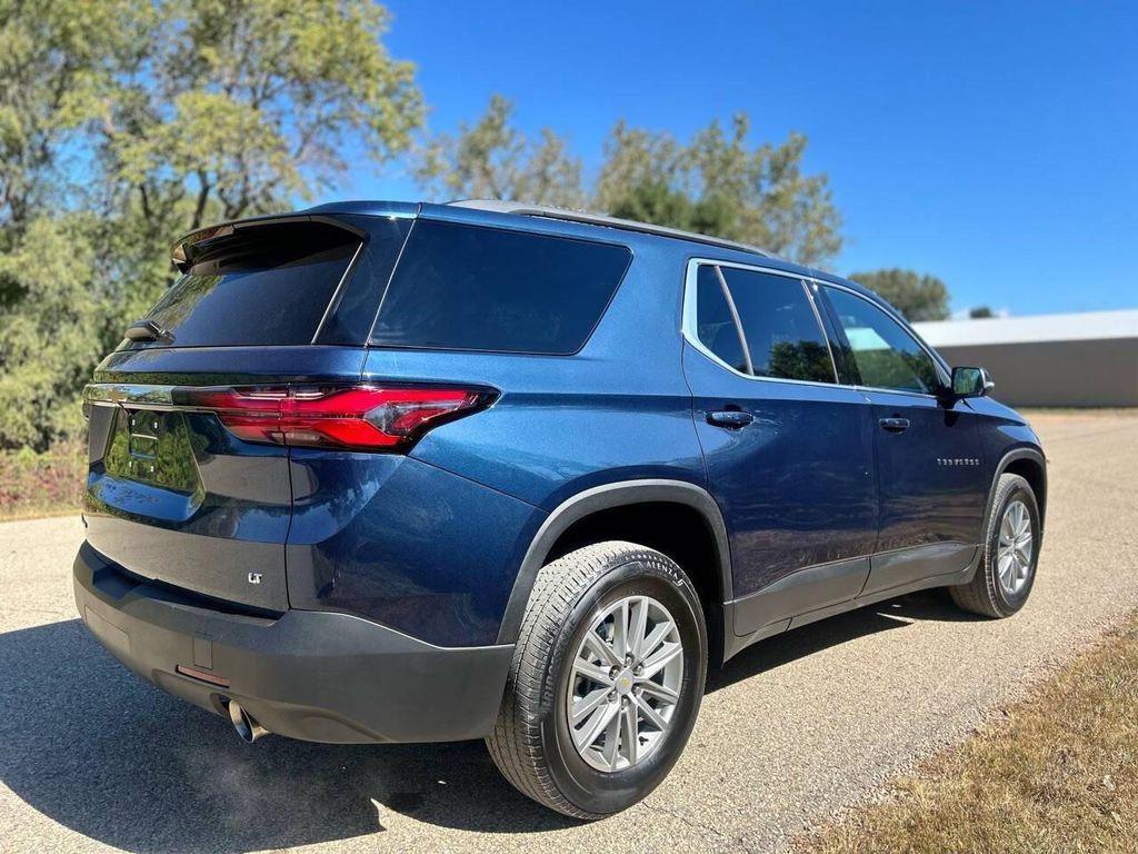 used 2023 Chevrolet Traverse car, priced at $27,999