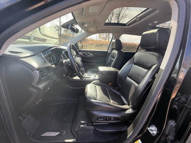 used 2021 Chevrolet Traverse car, priced at $28,499