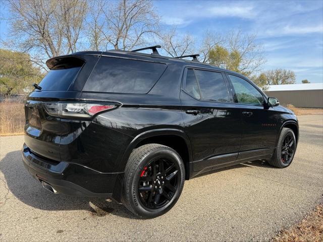 used 2021 Chevrolet Traverse car, priced at $28,499