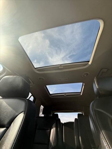 used 2021 Chevrolet Traverse car, priced at $28,499