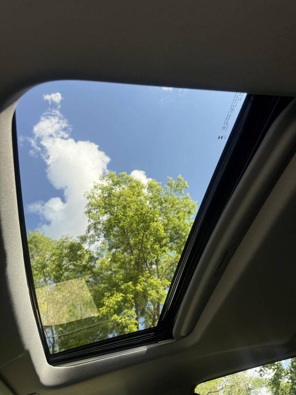 used 2024 Chevrolet Silverado 1500 car, priced at $46,999