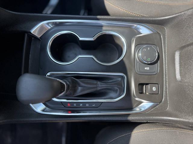 used 2021 Chevrolet Traverse car, priced at $24,299