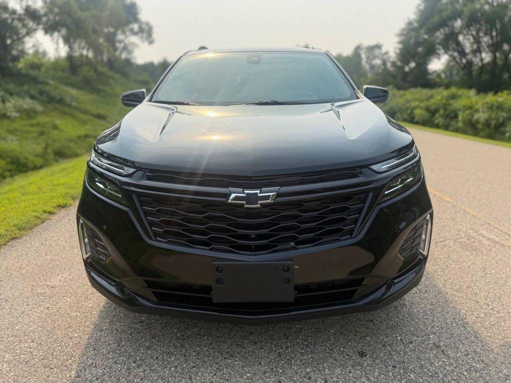 used 2024 Chevrolet Equinox car, priced at $25,999