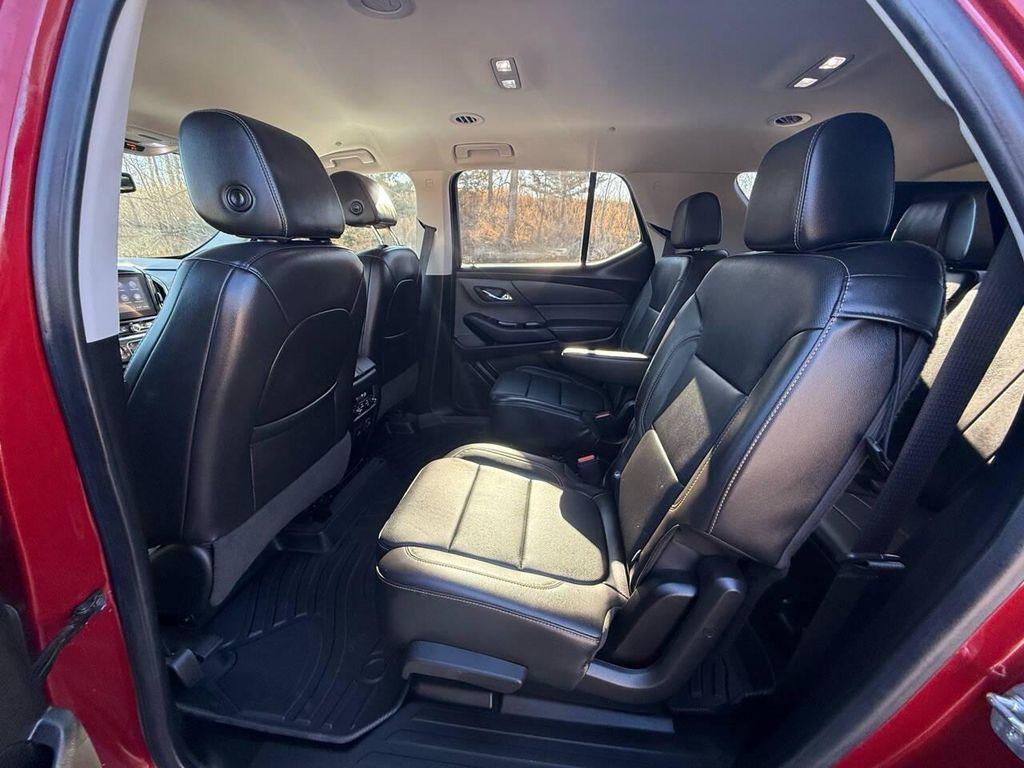 used 2020 Chevrolet Traverse car, priced at $27,399