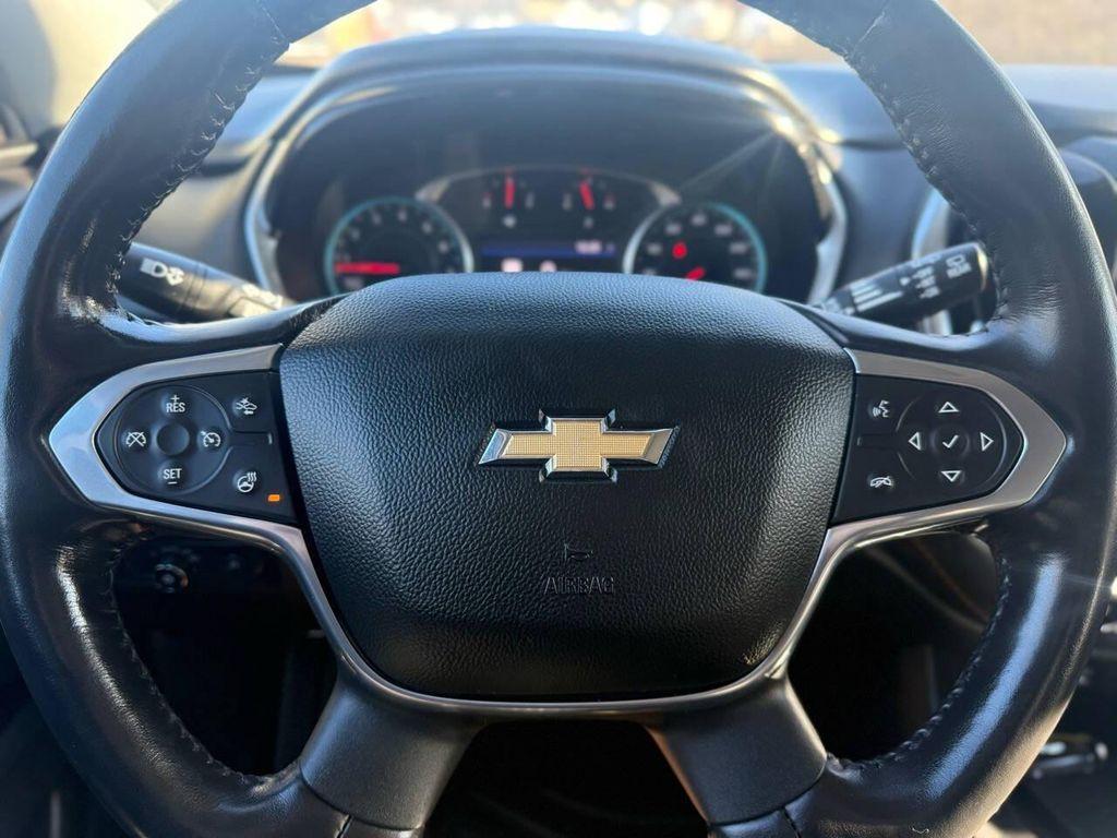 used 2020 Chevrolet Traverse car, priced at $27,399