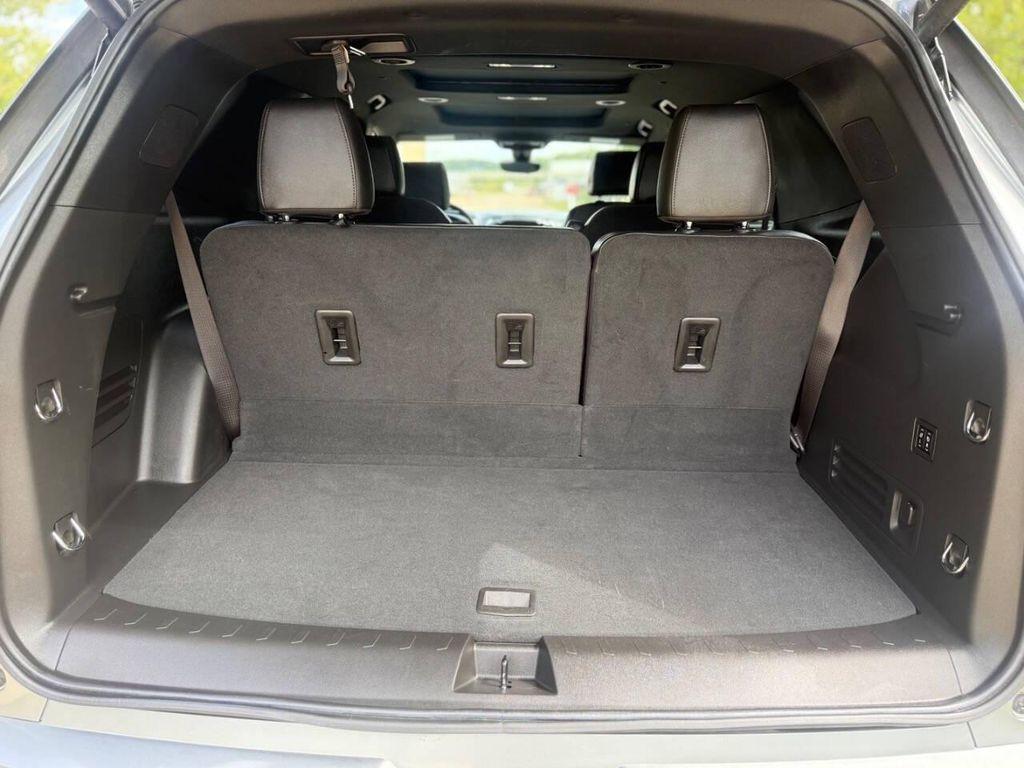 used 2023 Chevrolet Traverse car, priced at $33,999