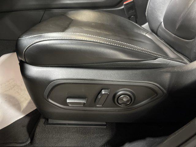 used 2022 Jeep Grand Cherokee L car, priced at $30,997