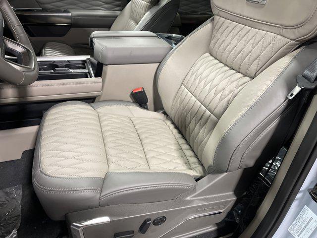 new 2025 Ford F-250 car, priced at $95,971