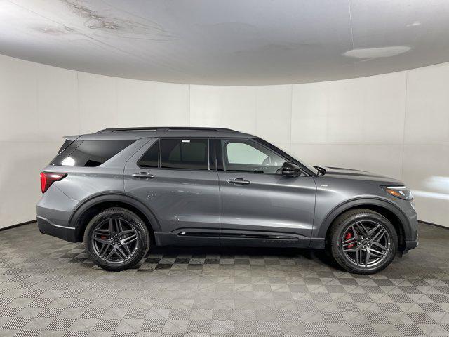 used 2025 Ford Explorer car, priced at $39,997