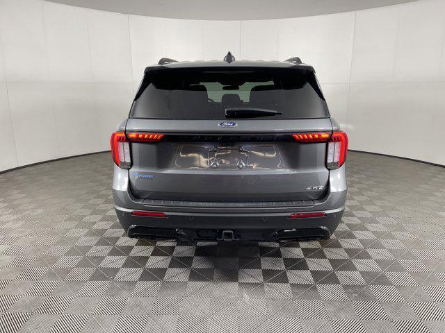 used 2025 Ford Explorer car, priced at $39,997