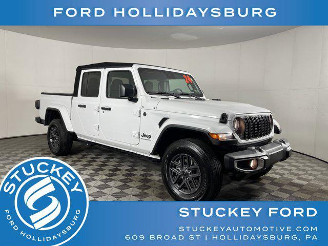 used 2024 Jeep Gladiator car, priced at $37,497