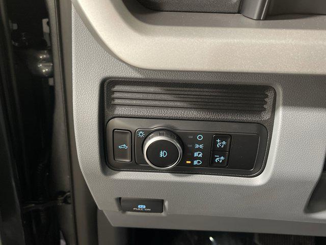 new 2025 Ford F-250 car, priced at $62,362