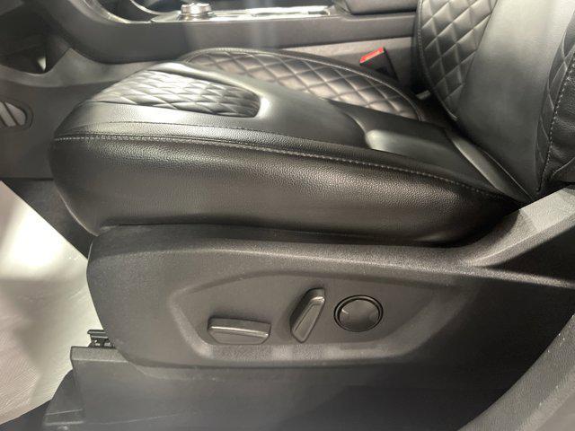 used 2024 Ford Edge car, priced at $28,997